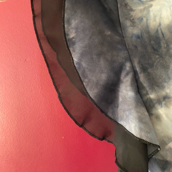 High-Low blouse - Picture 3 of 5